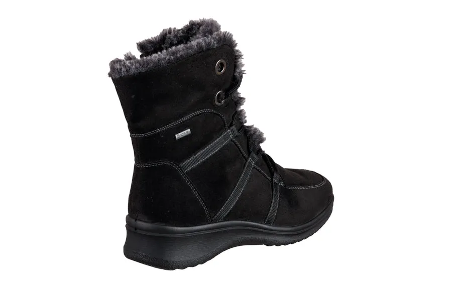 Ara Snowy Black