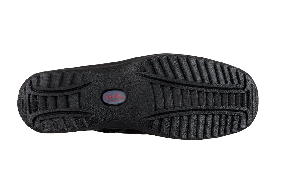 Ara Snowy Black