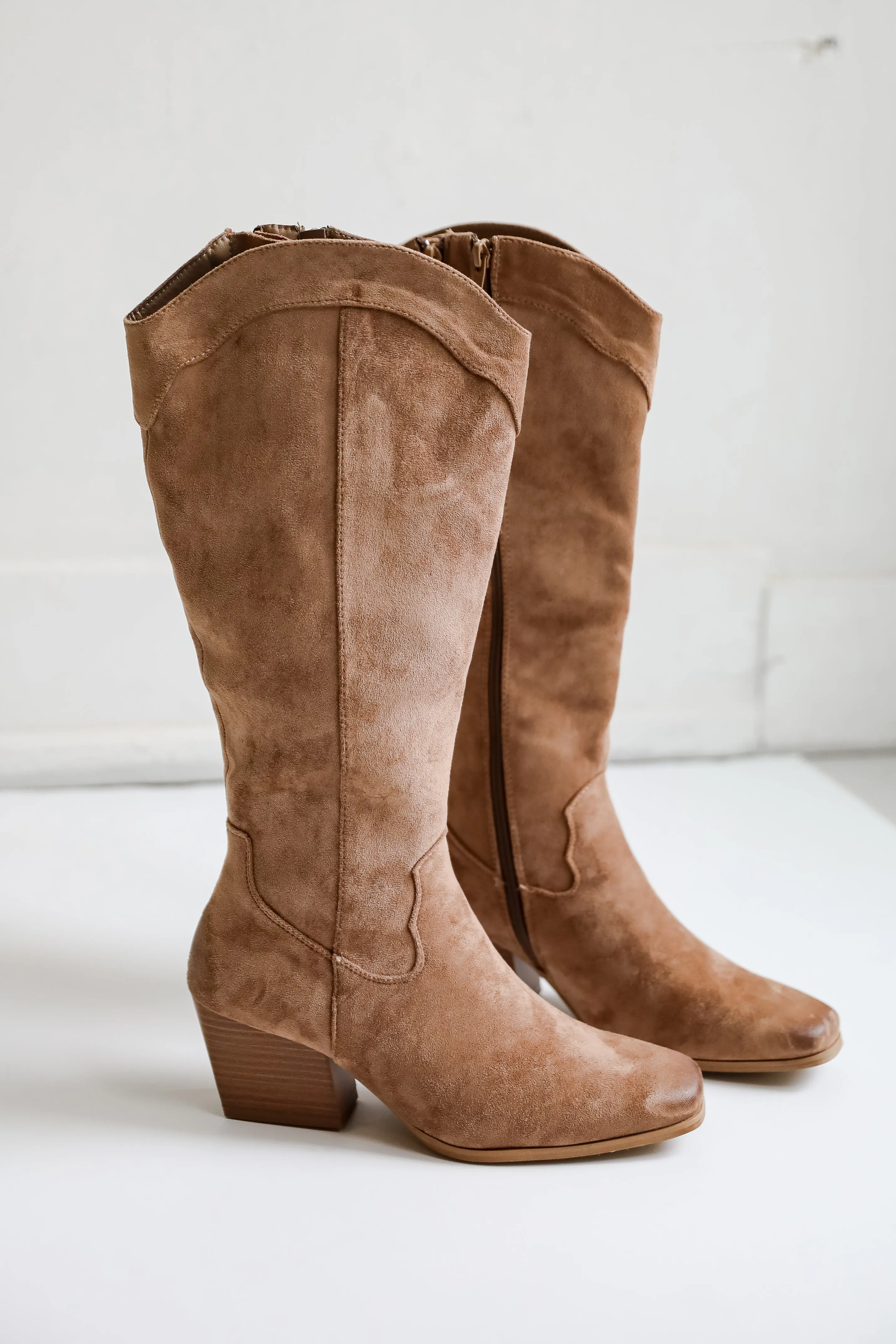 FINAL SALE - Rodeo Cutie Taupe Suede Western Boots