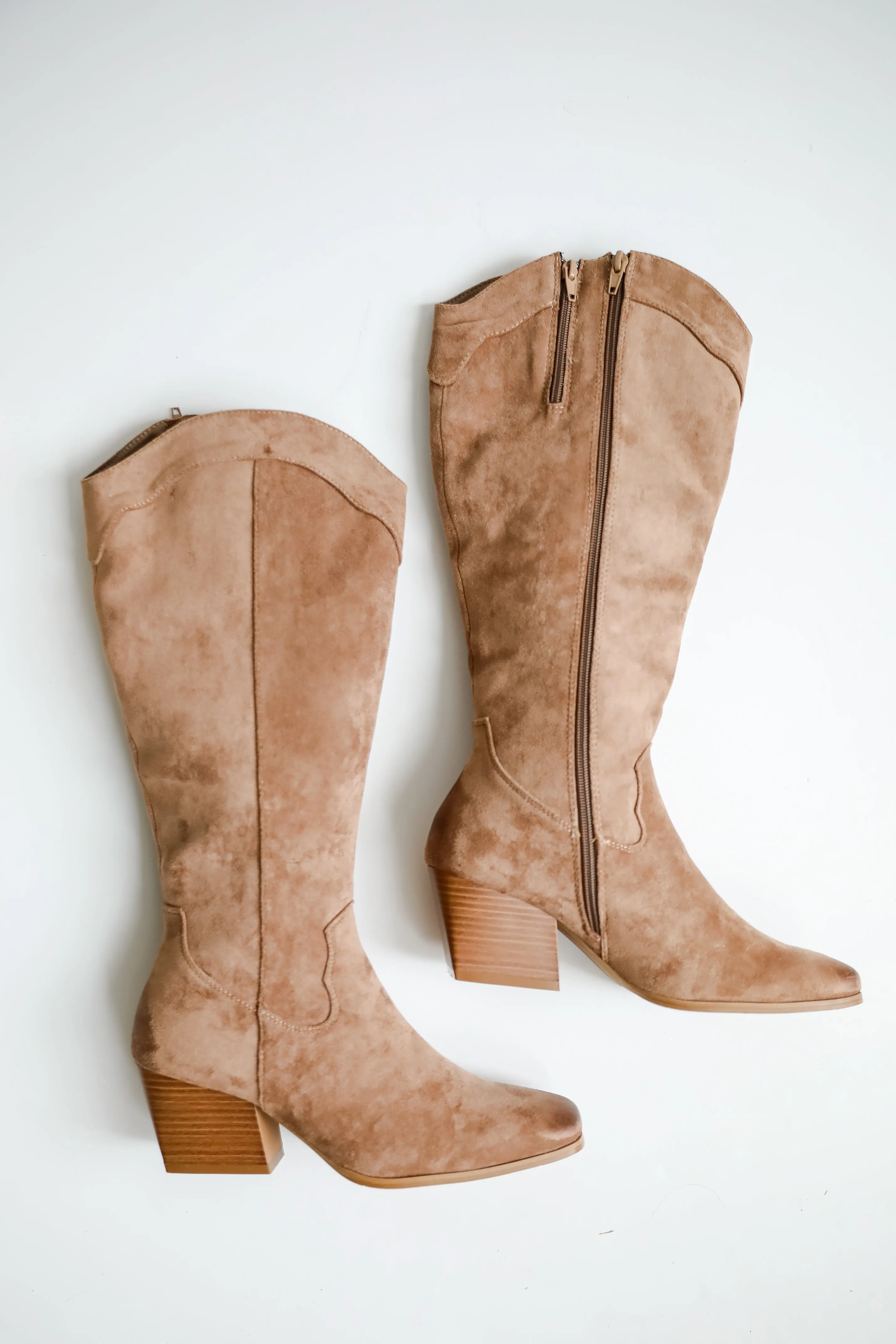 FINAL SALE - Rodeo Cutie Taupe Suede Western Boots
