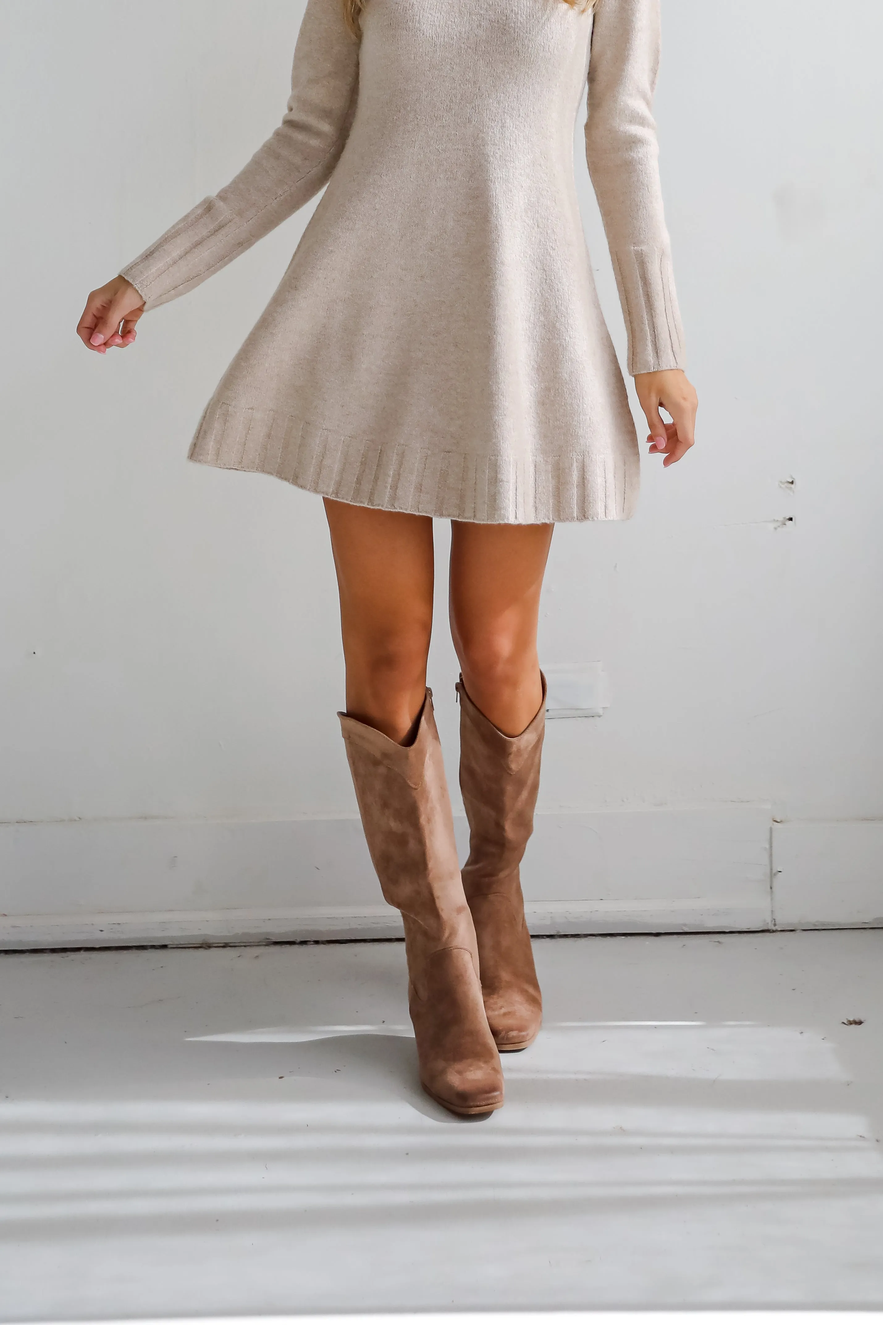 FINAL SALE - Rodeo Cutie Taupe Suede Western Boots