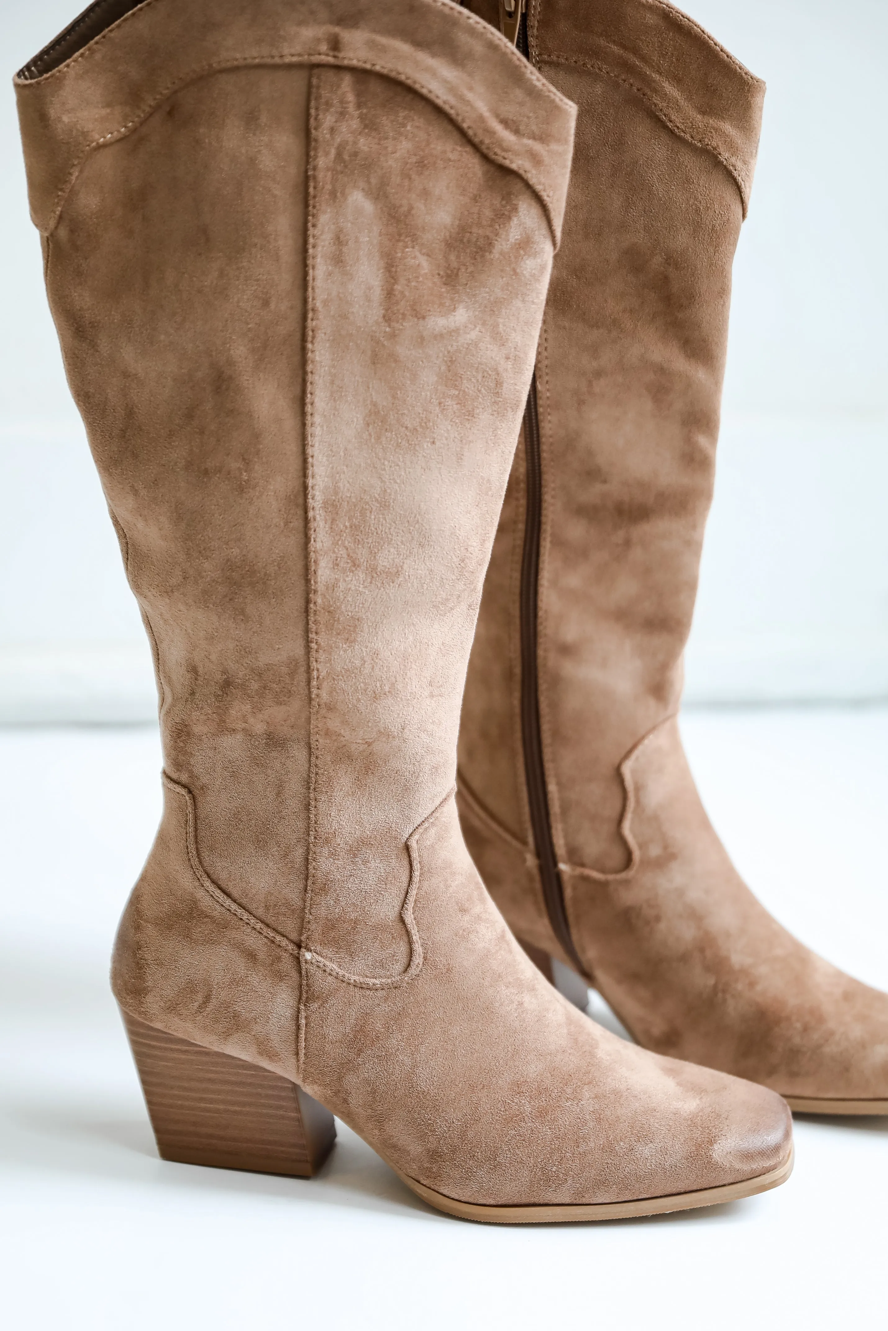 FINAL SALE - Rodeo Cutie Taupe Suede Western Boots