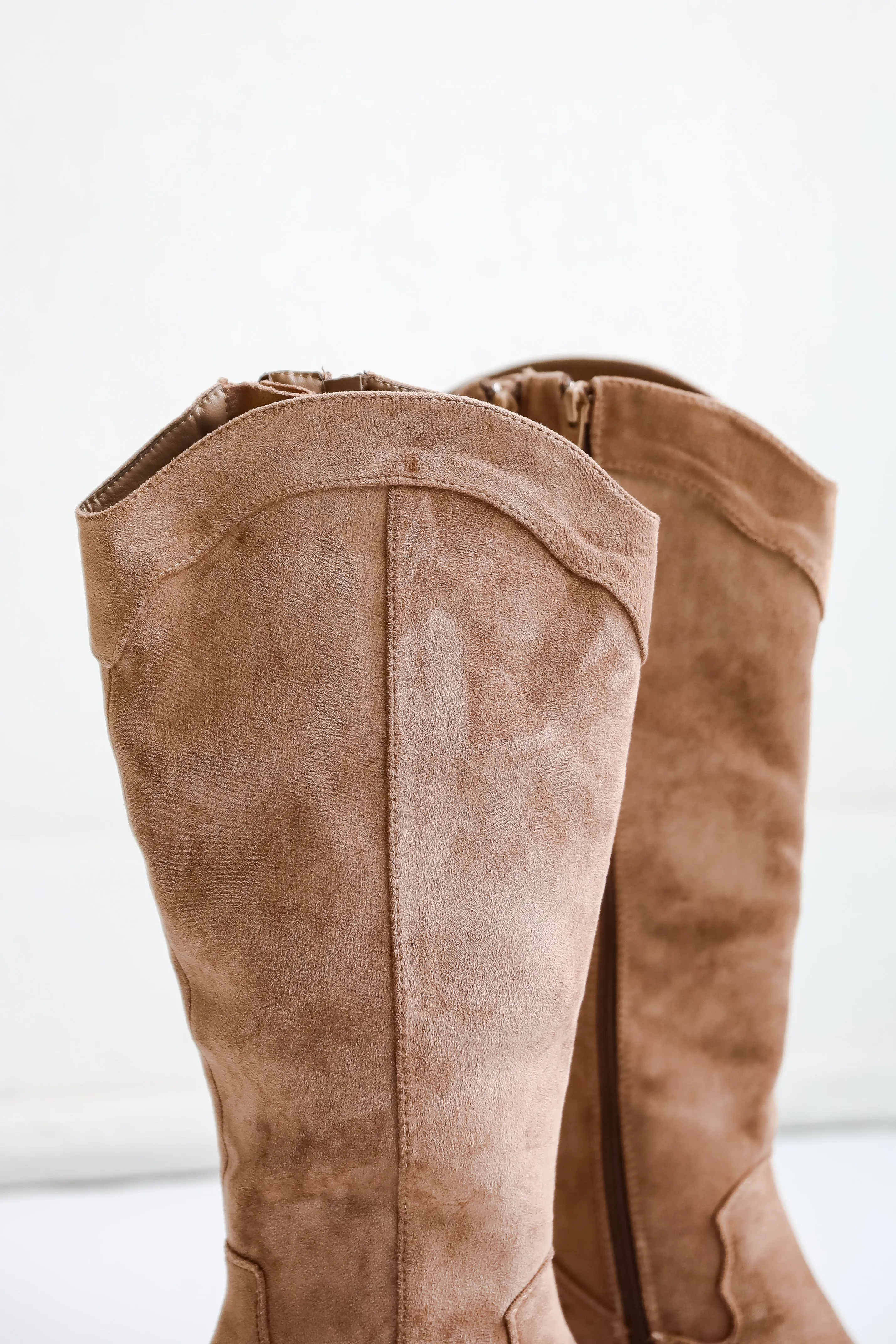 FINAL SALE - Rodeo Cutie Taupe Suede Western Boots