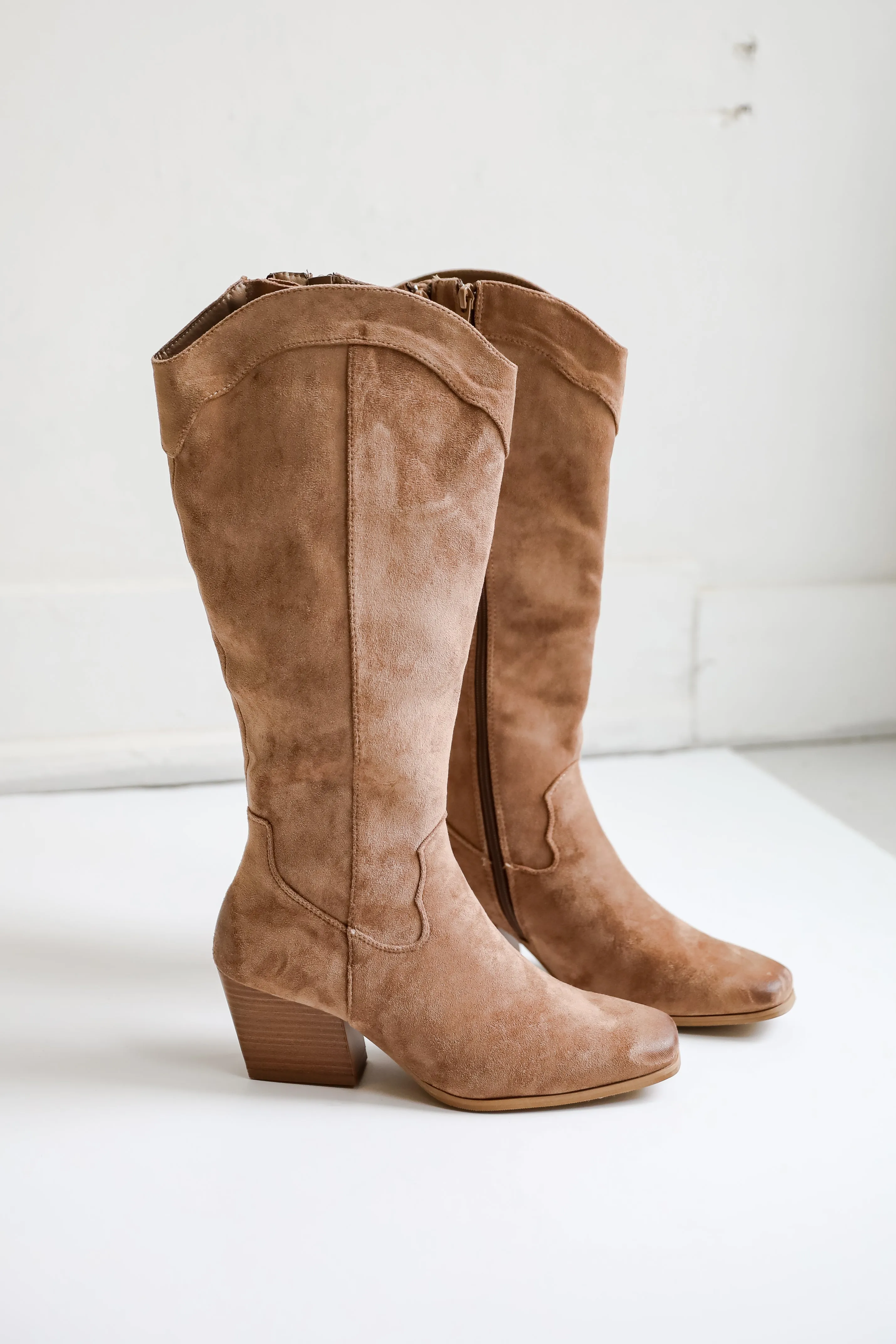 FINAL SALE - Rodeo Cutie Taupe Suede Western Boots