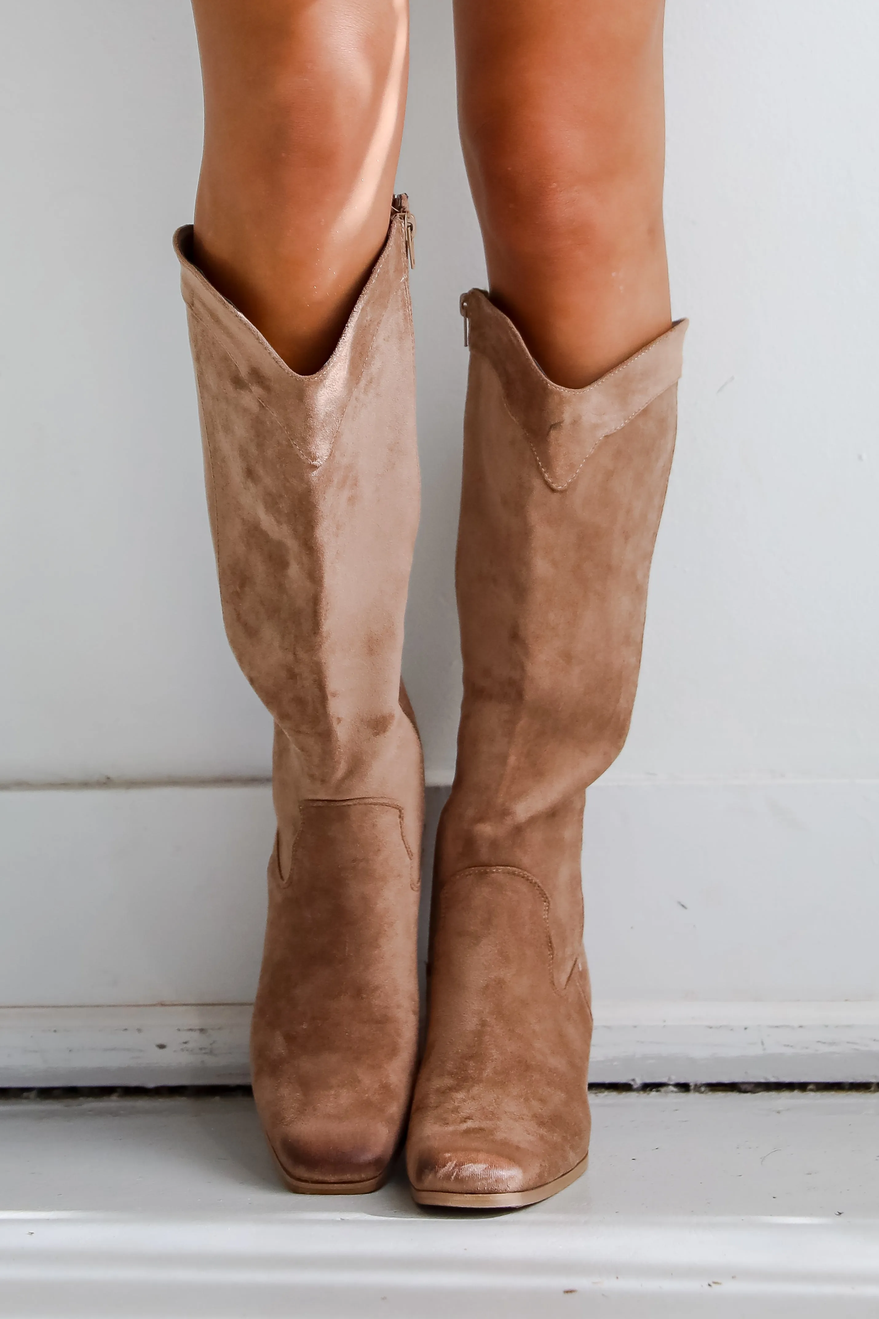FINAL SALE - Rodeo Cutie Taupe Suede Western Boots