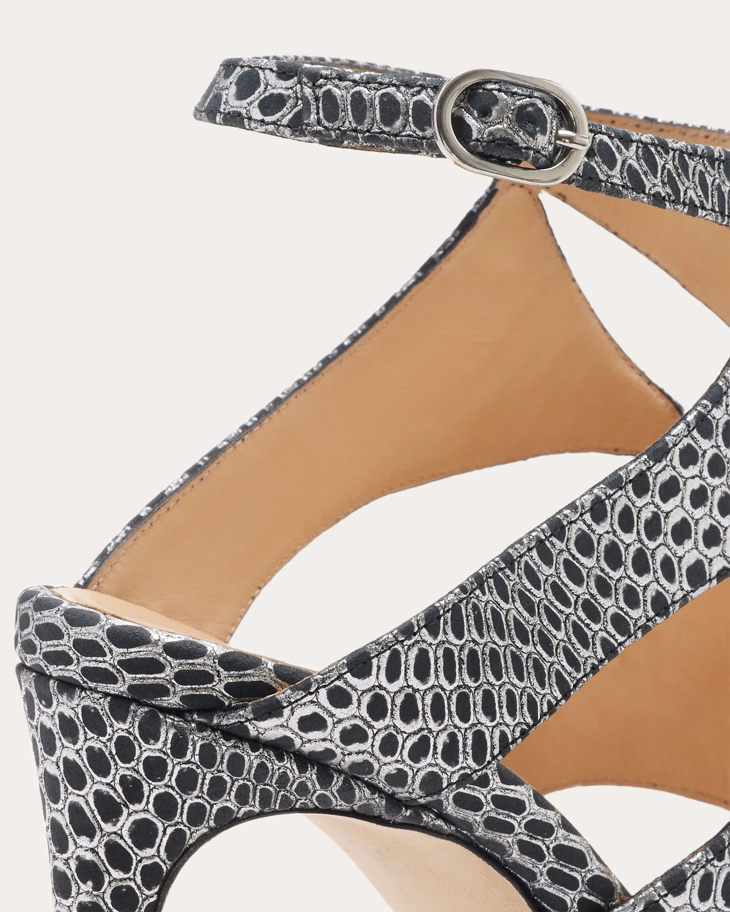 Huzar Cutout Sandals