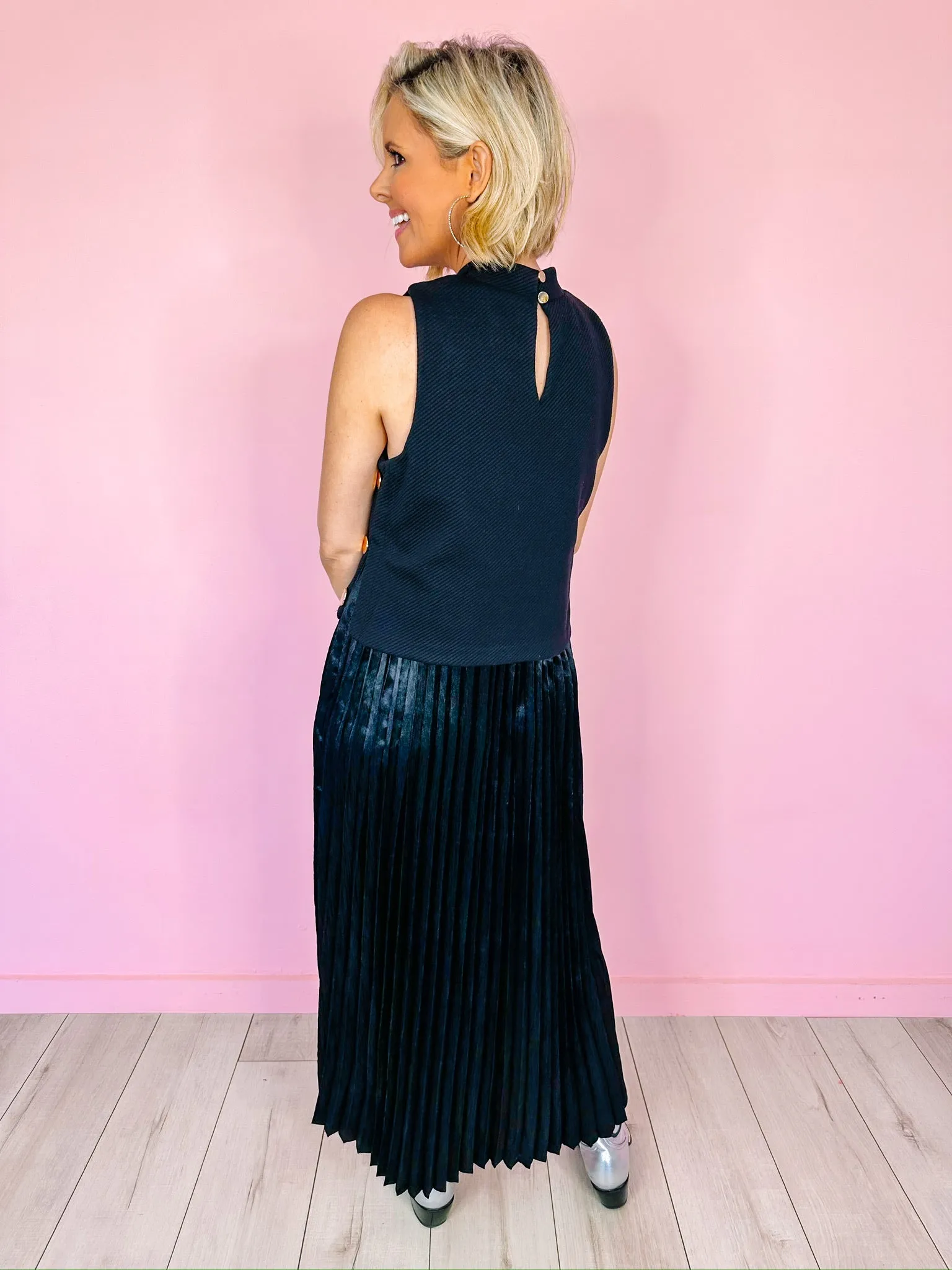 IN PERFECT HARMONY PLEATED DRESS - BLACK