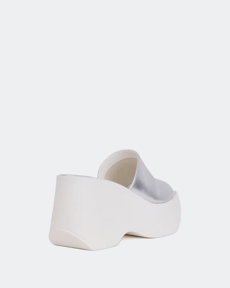 Klum Silver Leather