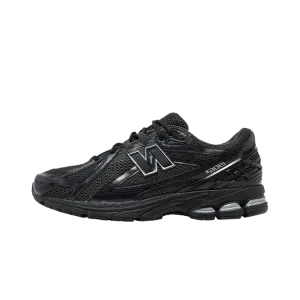 New Balance 1906R Black Metallic Silver