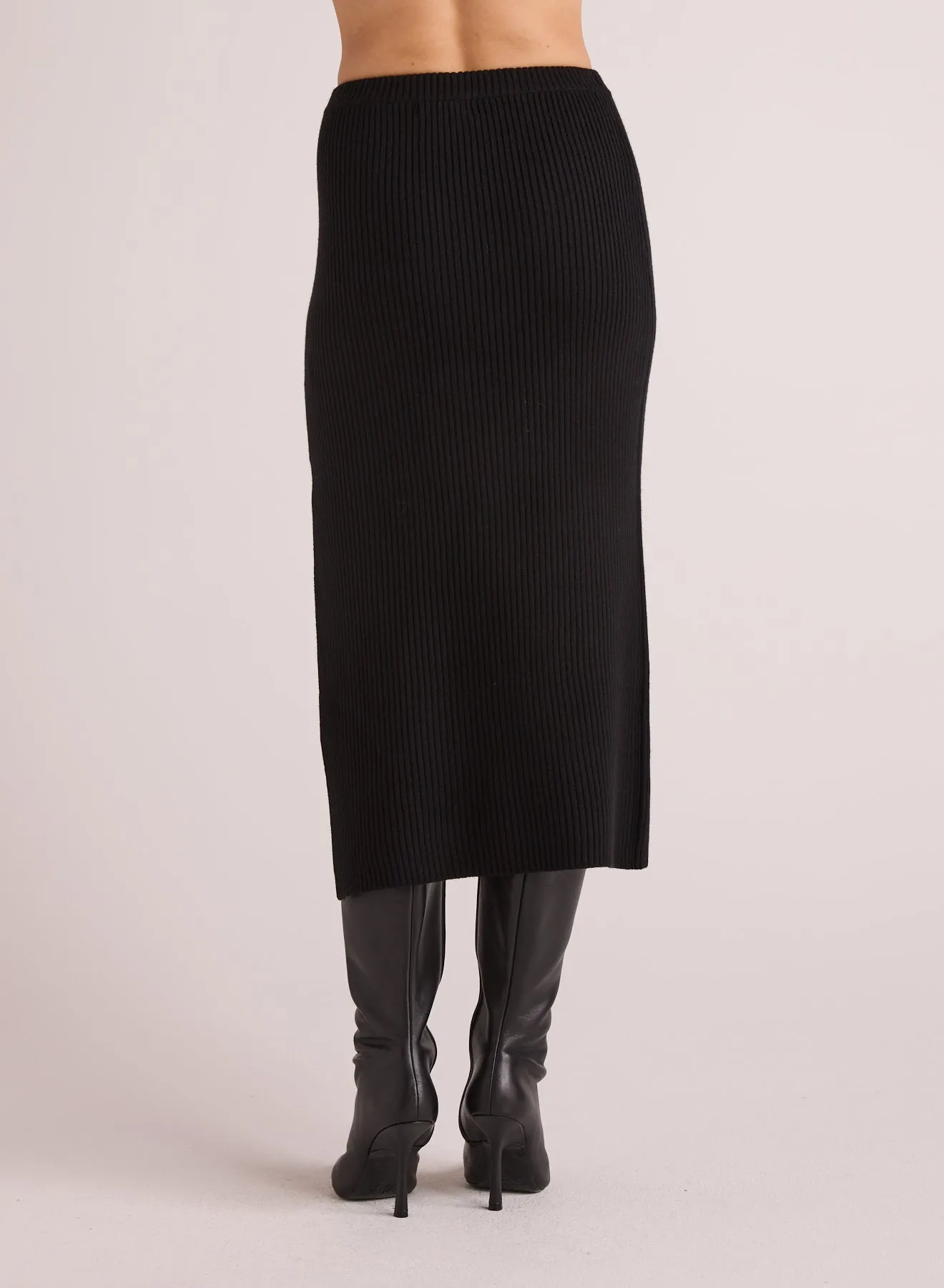 Ribbed Knit Skirt with Side Slit - Black